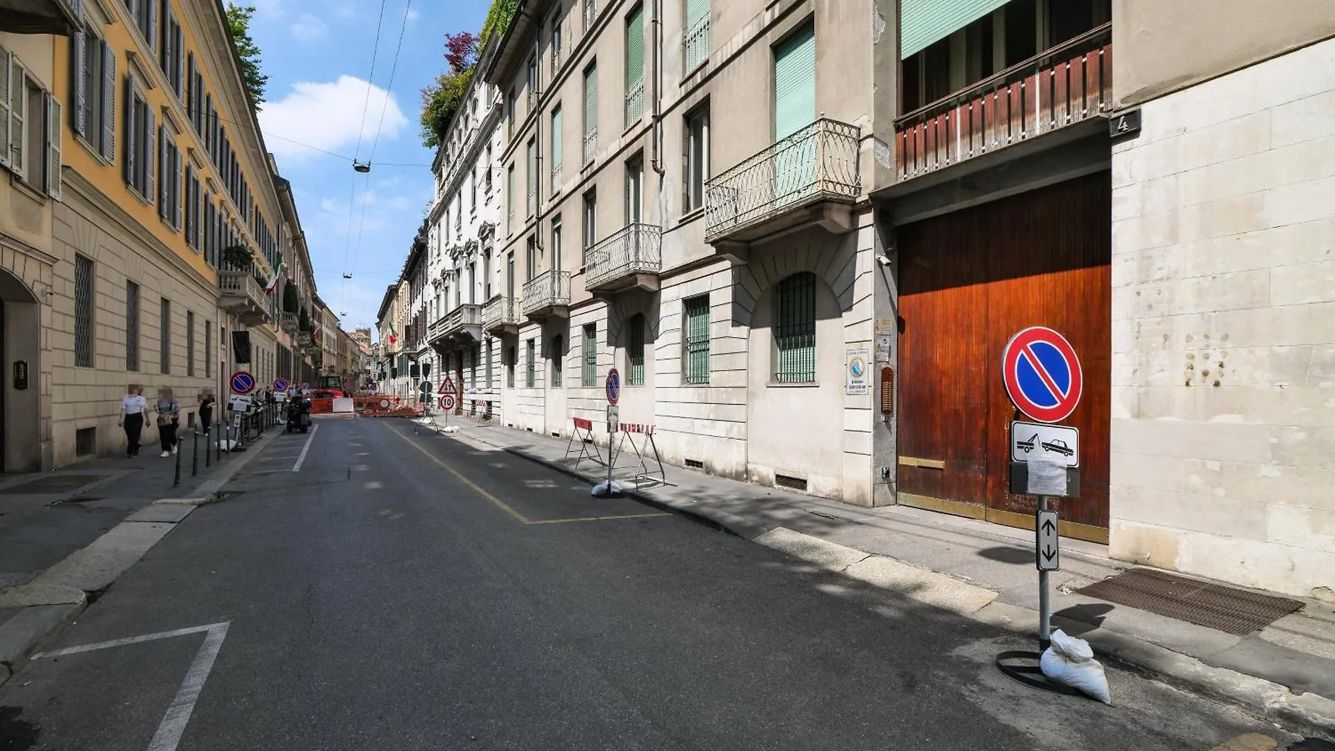 Апартаменты Prestige Boutique Aparthotel - Montenapoleone Милан