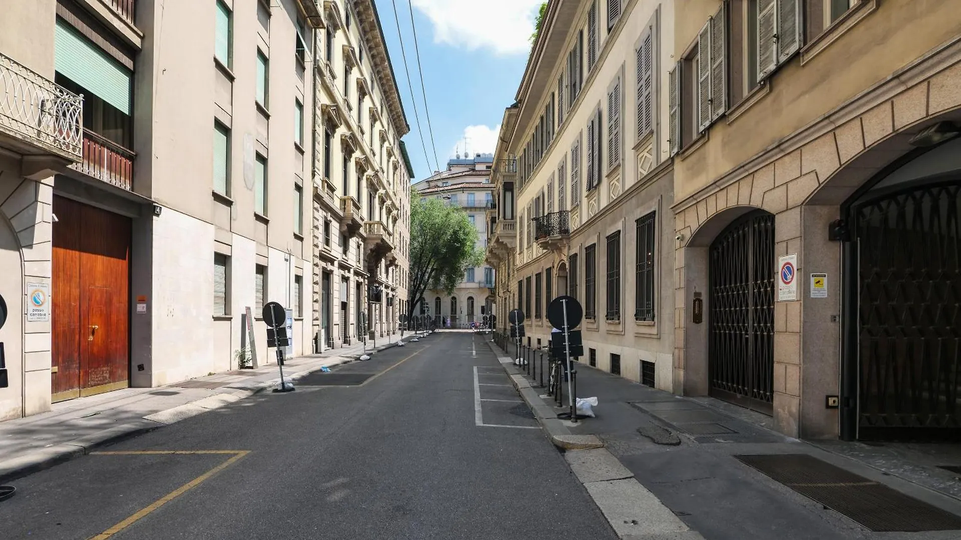 Prestige Boutique Aparthotel - Montenapoleone Милан Италия